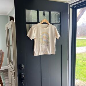 100% cotton Life is Good boxy tee